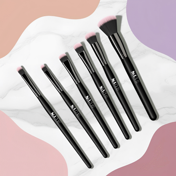 Makeup Brush Set – Precision. Blend. Perfection. - Image 2
